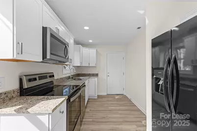 660 Chestnut Street, Rock Hill, SC 29730 - Photo 9