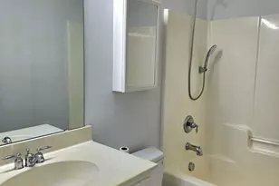 6423 Ridgeview Commons Dr, Charlotte, NC 28269 - Photo 17