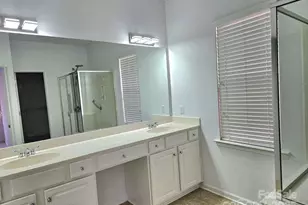 6423 Ridgeview Commons Dr, Charlotte, NC 28269 - Photo 15