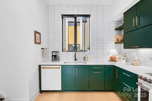 3301 Spencer St, Charlotte, NC 28205 - Photo 19