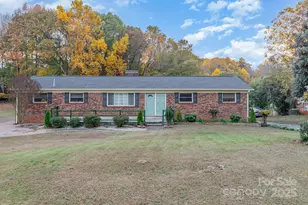 9716 Sunway Dr, Mint Hill, NC 28227 - Photo 5