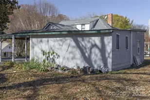 1229 Poplar St, Albemarle, NC 28001 - Photo 15