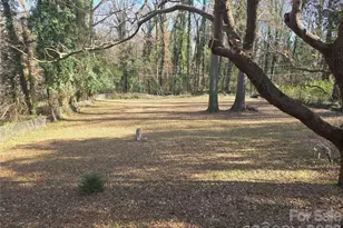 3301 Revolution Pk Dr, Charlotte, NC 28217 - Photo 19