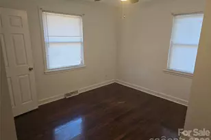 3301 Revolution Pk Dr, Charlotte, NC 28217 - Photo 9