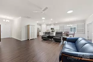 129 Picasso Trl, Mount Holly, NC 28120 - Photo 15