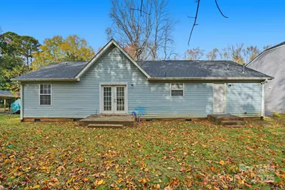 6600 Cool Water Court, Charlotte, NC 28215 - Photo 17