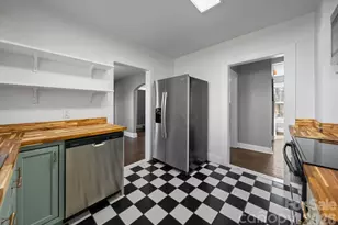 143 E Stewart Ave, Mooresville, NC 28115 - Photo 23