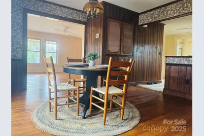 9143 S Nc Highway 150 Highway, Linwood, NC 27299 - Photo 11