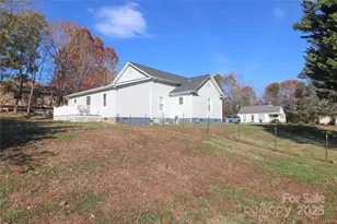 605 US 70 Hwy W, Hildebran, NC 28637 - Photo 1