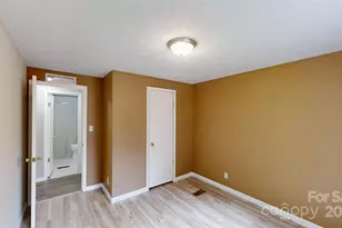 71 London Ln, Clyde, NC 28721 - Photo 25