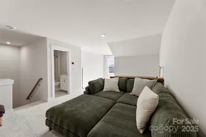 9722 Munsing Drive, Charlotte, NC 28269 - Photo 29