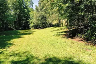 1048 S River Rd, Sylva, NC 28779 - Photo 41