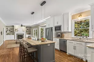 1131 38th Ave NE, Hickory, NC 28601 - Photo 5