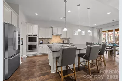 10843 Preservation Park Drive, Charlotte, NC 28214 - Photo 13