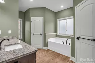 140 Cv Crst Dr, Rutherfordton, NC 28139 - Photo 21