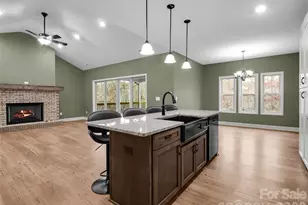 140 Cv Crst Dr, Rutherfordton, NC 28139 - Photo 15