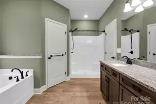 140 Cv Crst Dr, Rutherfordton, NC 28139 - Photo 23