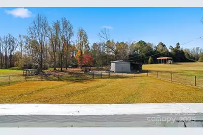 1637 Jim McCarter Road N, Clover, SC 29710 - Photo 27