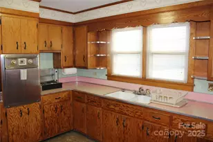 1761 Dearborn Street Ext, Morganton, NC 28655 - Photo 27