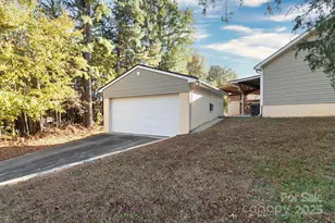 4926 Harri Ann Dr, Charlotte, NC 28227 - Photo 31