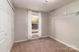 4926 Harri Ann Dr, Charlotte, NC 28227 - Photo 13