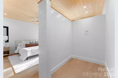 3614 Barclay Downs Drive #102, Charlotte, NC 28209 - Photo 5