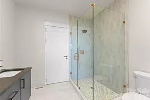 3614 Barclay Downs Dr, Charlotte, NC 28209 - Photo 9