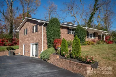 71 Bristol Lane, Hendersonville, NC 28792 - Photo 7