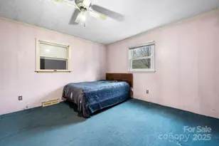 3859 Metcalf Dr, Morganton, NC 28655 - Photo 17