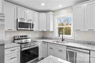 1910 Joe Rd, Statesville, NC 28625 - Photo 13