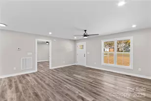 1910 Joe Rd, Statesville, NC 28625 - Photo 5