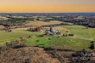 334 Myers Mill Rd, Statesville, NC 28625 - Photo 5