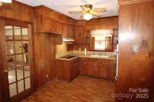 1631 Oline Pl, Charlotte, NC 28212 - Photo 11