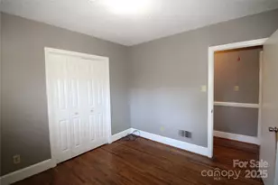 1631 Oline Pl, Charlotte, NC 28212 - Photo 19