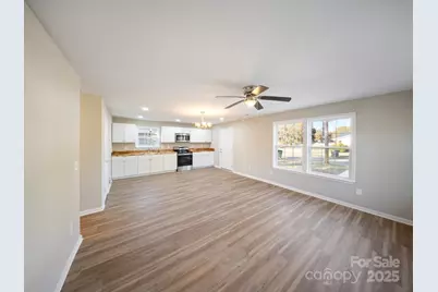 552 Locust Street, Rock Hill, SC 29730 - Photo 5