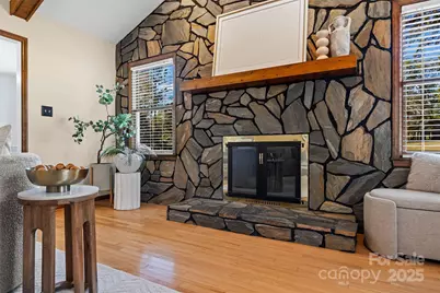 6515 Carmel Hills Drive, Charlotte, NC 28226 - Photo 9