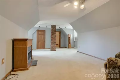 602 E Lee Avenue, Bessemer City, NC 28016 - Photo 15