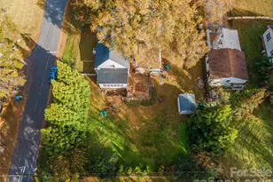 602 E Lee Ave, Bessemer City, NC 28016 - Photo 25