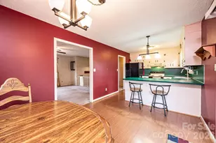 2570 Raintree St, Connelly Springs, NC 28612 - Photo 7