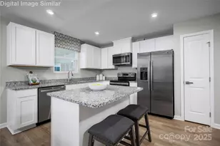 10120 Florentine Wy, Charlotte, NC 28214 - Photo 3