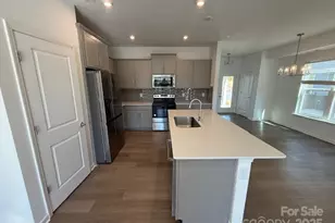 16401 Leading St, Charlotte, NC 28273 - Photo 5