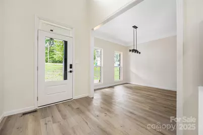 402 Sardis Road N, Charlotte, NC 28270 - Photo 11