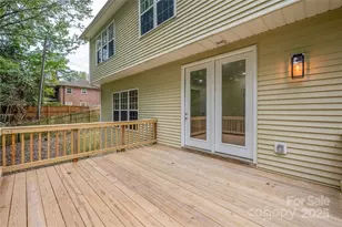 402 Sardis Rd N, Charlotte, NC 28270 - Photo 31