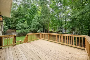 402 Sardis Rd N, Charlotte, NC 28270 - Photo 29