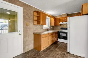 1778 Hwy 182 Hwy, Lincolnton, NC 28092 - Photo 9