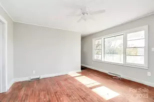 1123 E Gaston St, Lincolnton, NC 28092 - Photo 23