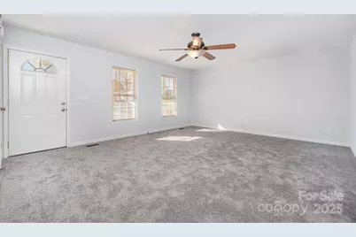 4980 Forest Ridge Drive, Hickory, NC 28602 - Photo 9