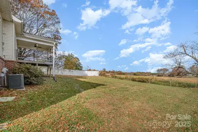 4980 Forest Ridge Drive, Hickory, NC 28602 - Photo 35