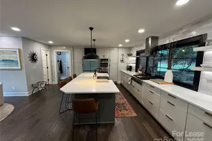 210 Hargett Ct, Charlotte, NC 28211 - Photo 33