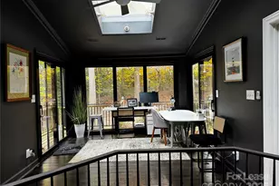 210 Hargett Ct, Charlotte, NC 28211 - Photo 9